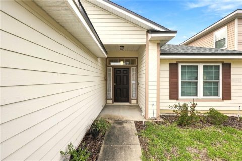 House in Gainesville, Florida 3 bedrooms, 152.82 sq.m. № 2424170 - photo 8