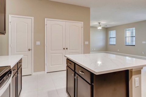 Touwnhouse à vendre à Fort Pierce, Floride: 2 chambres, 116 m2 № 64133 - photo 1