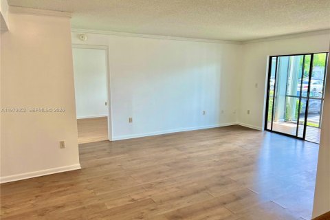 Condo à Miami, Floride, 2 chambres  № 2041199