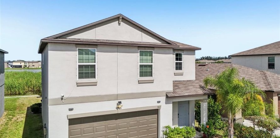 House in Ruskin, Florida 4 bedrooms, 177.81 sq.m. № 1882738