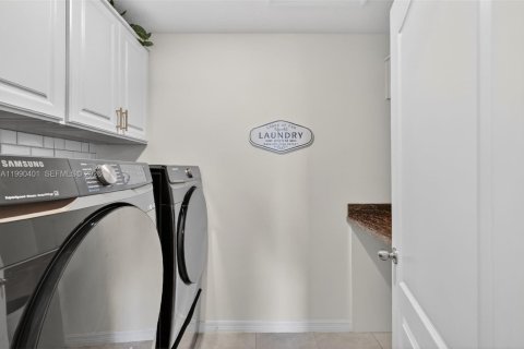 Casa en venta en Mount Dora, Florida, 4 dormitorios, 253.16 m2 № 2056047 - foto 21