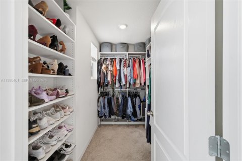 Casa en venta en Mount Dora, Florida, 4 dormitorios, 253.16 m2 № 2056047 - foto 18