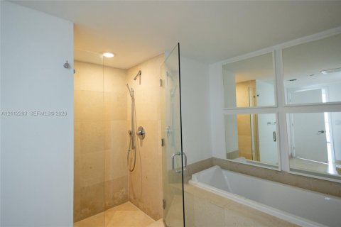 Copropriété à vendre à Miami, Floride: 2 chambres, 153.66 m2 № 2431310 - photo 13