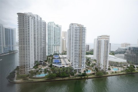 Copropriété à vendre à Miami, Floride: 2 chambres, 153.66 m2 № 2431310 - photo 14