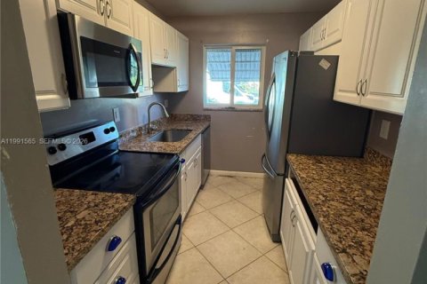 Купить виллу или дом в Делрей-Бич, Флорида 1 спальня, 100.33м2, № 2052268 - фото 3