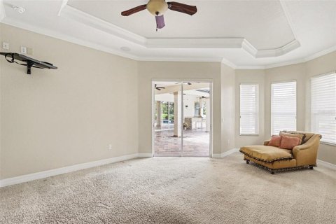 House in Plant City, Florida 4 bedrooms, 292.08 sq.m. № 2210640 - photo 23