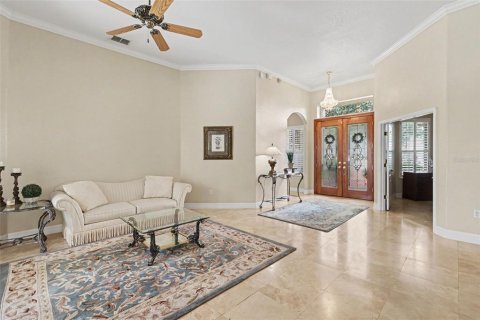 House in Plant City, Florida 4 bedrooms, 292.08 sq.m. № 2210640 - photo 9