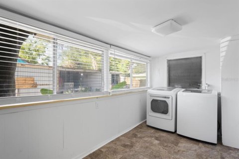 Casa en alquiler en Clearwater, Florida, 2 dormitorios, 58.53 m2 № 1721245 - foto 13