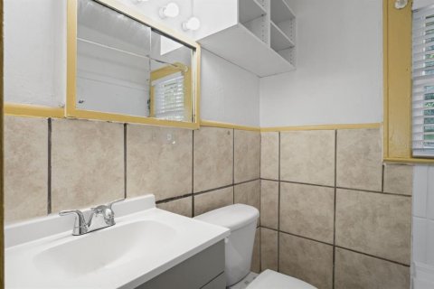 Casa en alquiler en Clearwater, Florida, 2 dormitorios, 58.53 m2 № 1721245 - foto 18