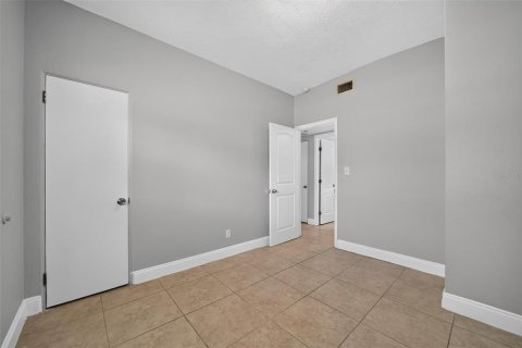 Casa en venta en Orlando, Florida, 3 dormitorios, 84.73 m2 № 2197704 - foto 13