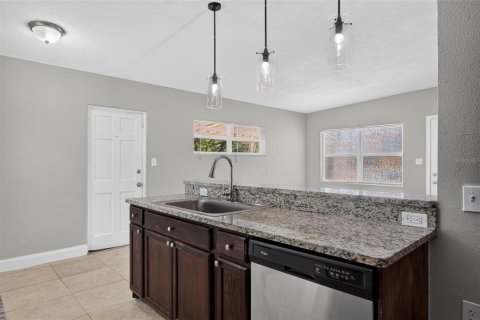 Casa en venta en Orlando, Florida, 3 dormitorios, 84.73 m2 № 2197704 - foto 6