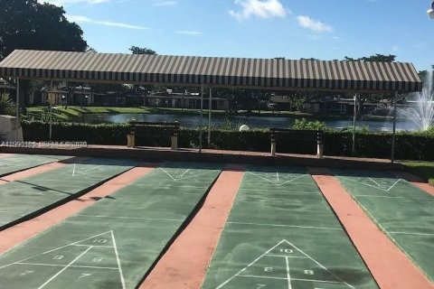 Condo in Hollywood, Florida, 2 bedrooms  № 2066130 - photo 4