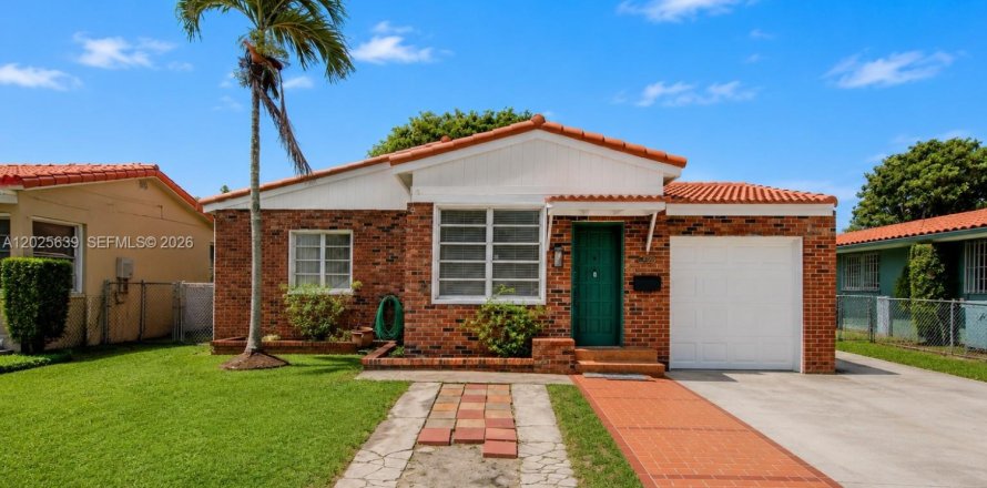 Propiedad comercial en Miami, Florida 212.56 m2 № 2153765