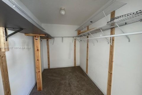 Купить виллу или дом в Хомстед, Флорида 3 спальни, 195м2, № 2052698 - фото 14