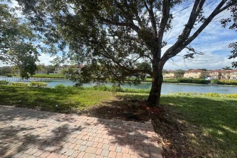 Купить виллу или дом в Хомстед, Флорида 3 спальни, 195м2, № 2052698 - фото 22