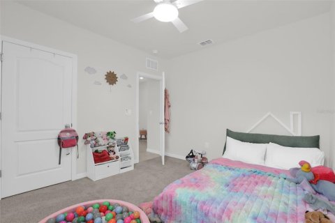House in Mount Dora, Florida 3 bedrooms, 153.38 sq.m. № 2348092 - photo 21