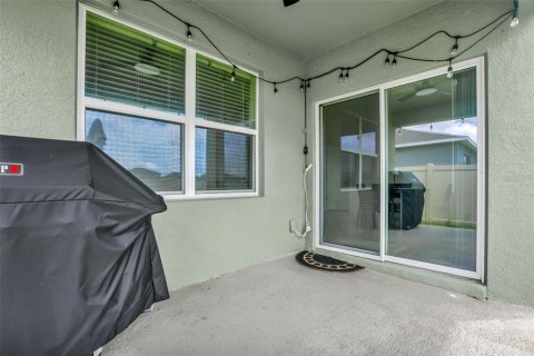 House in Mount Dora, Florida 3 bedrooms, 153.38 sq.m. № 2348092 - photo 24
