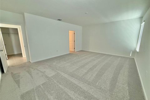 House in Kissimmee, Florida 5 bedrooms, 274.34 sq.m. № 1761246 - photo 22