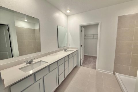 House in Kissimmee, Florida 5 bedrooms, 274.34 sq.m. № 1761246 - photo 16