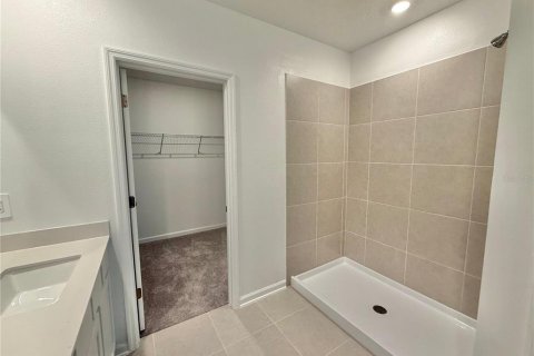 House in Kissimmee, Florida 5 bedrooms, 274.34 sq.m. № 1761246 - photo 5
