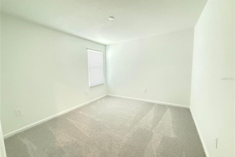 House in Kissimmee, Florida 5 bedrooms, 274.34 sq.m. № 1761246 - photo 17