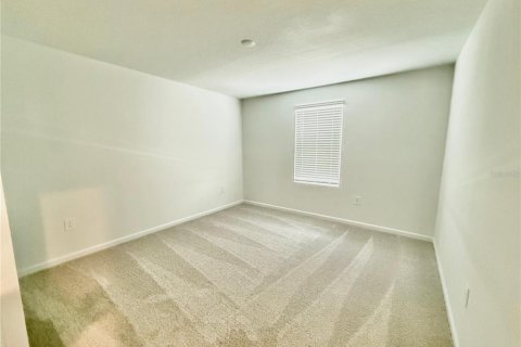 House in Kissimmee, Florida 5 bedrooms, 274.34 sq.m. № 1761246 - photo 8