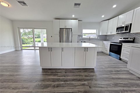 Купить виллу или дом в Лейк-Плэсид, Флорида 3 спальни, 168.8м2, № 1991015 - фото 6