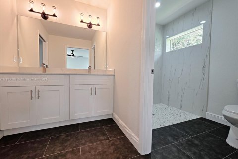 Купить виллу или дом в Лейк-Плэсид, Флорида 3 спальни, 168.8м2, № 1991015 - фото 13