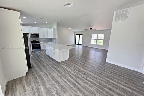 Купить виллу или дом в Лейк-Плэсид, Флорида 3 спальни, 168.8м2, № 1991015 - фото 11