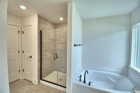 Villa ou maison à vendre à Auburndale, Floride: 3 chambres, 183.02 m2 № 2102184 - photo 30