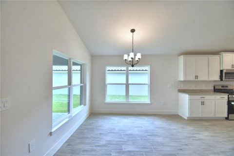 Villa ou maison à vendre à Auburndale, Floride: 3 chambres, 183.02 m2 № 2102184 - photo 8