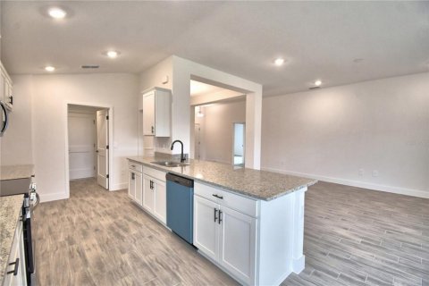 Villa ou maison à vendre à Auburndale, Floride: 3 chambres, 183.02 m2 № 2102184 - photo 10