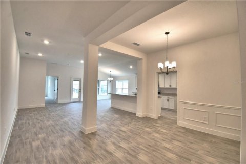 Villa ou maison à vendre à Auburndale, Floride: 3 chambres, 183.02 m2 № 2102184 - photo 6