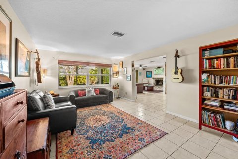 Villa ou maison à vendre à Seminole, Floride: 3 chambres, 147.99 m2 № 1690374 - photo 8