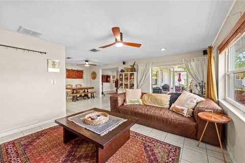 Villa ou maison à vendre à Seminole, Floride: 3 chambres, 147.99 m2 № 1690374 - photo 23