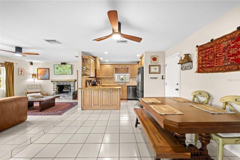 Villa ou maison à vendre à Seminole, Floride: 3 chambres, 147.99 m2 № 1690374 - photo 3