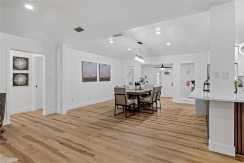 Villa ou maison à vendre à Gainesville, Floride: 4 chambres, 223.06 m2 № 1872905 - photo 16