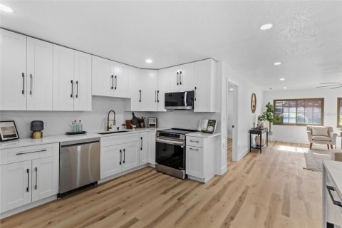 Villa ou maison à vendre à Gainesville, Floride: 4 chambres, 223.06 m2 № 1872905 - photo 13