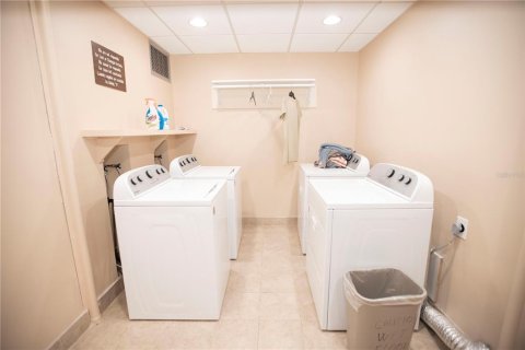 Condominio en venta en Palm Harbor, Florida, 1 dormitorio, 76.64 m2 № 1259185 - foto 25