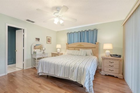 Casa en venta en Sarasota, Florida, 3 dormitorios, 137.5 m2 № 2413473 - foto 18