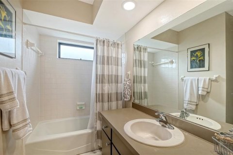 Casa en venta en Sarasota, Florida, 3 dormitorios, 137.5 m2 № 2413473 - foto 25