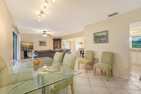 Casa en venta en Sarasota, Florida, 3 dormitorios, 137.5 m2 № 2413473 - foto 17