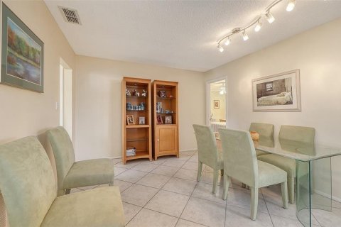 Casa en venta en Sarasota, Florida, 3 dormitorios, 137.5 m2 № 2413473 - foto 15