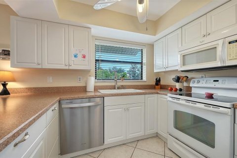 Casa en venta en Sarasota, Florida, 3 dormitorios, 137.5 m2 № 2413473 - foto 12