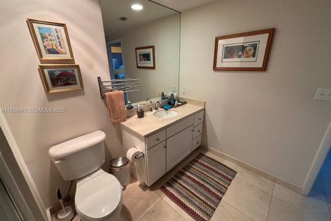 Снять в аренду кондоминиум в Майами, Флорида 1 спальня, 70.61м2, № 1986343 - фото 9