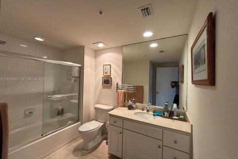 Снять в аренду кондоминиум в Майами, Флорида 1 спальня, 70.61м2, № 1986343 - фото 8