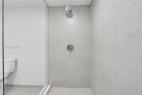 Apartment in Miami, Florida 2 bedrooms, 130.43 sq.m. № 2027424 - photo 17