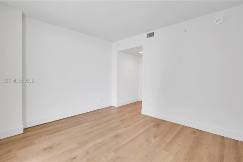 Apartment in Miami, Florida 2 bedrooms, 130.43 sq.m. № 2027424 - photo 25