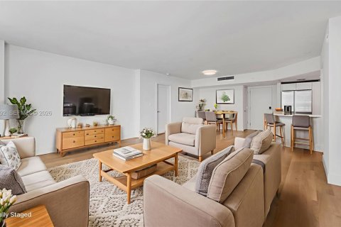 Apartment in Miami, Florida 2 bedrooms, 130.43 sq.m. № 2027424 - photo 8