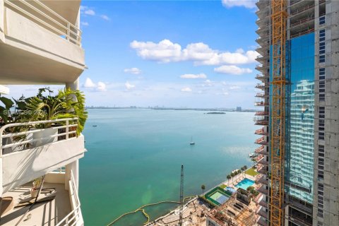 Apartment in Miami, Florida 2 bedrooms, 130.43 sq.m. № 2027424 - photo 28
